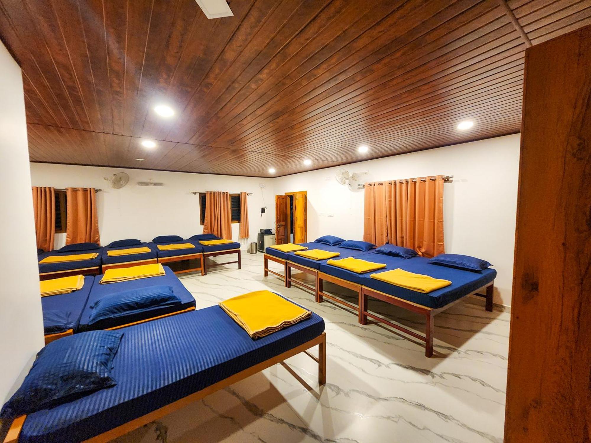 Celestial Heights Homestay Kurchi Exterior photo