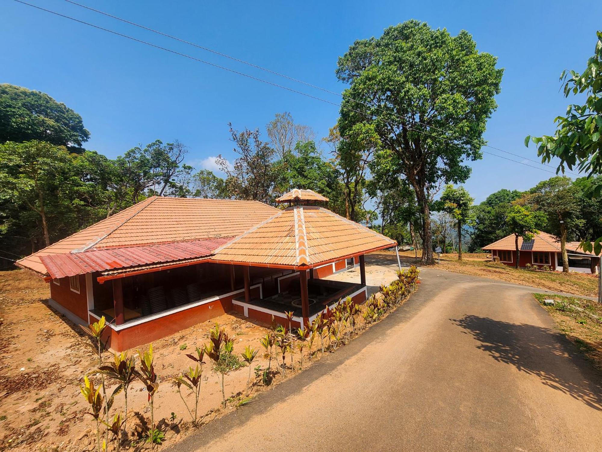 Celestial Heights Homestay Kurchi Exterior photo